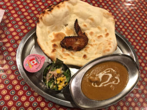 アーナンド インドカレー 大阪 堺市 鳳 インド料理はランチやディナーにもおすすめ、お持ち帰りもできる。
