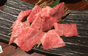 李休 千日前 A4やA5の黒毛和牛焼肉とオモニ料理が食べられる、難波や心斎橋も近くアクセス便利