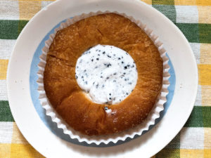 フレッシュベーカリー神戸屋 100周年サンドイッチ（カツカレーサンド）と神戸屋おすすめのパン