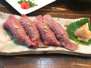 抱瓶（だちびん）久茂地店　沖縄居酒屋で沖縄料理が食べられるおすすめの居酒屋