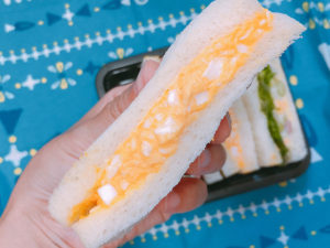 フレッシュベーカリー神戸屋・８月の新商品サンドイッチは見た目も美味しいサンドイッチ